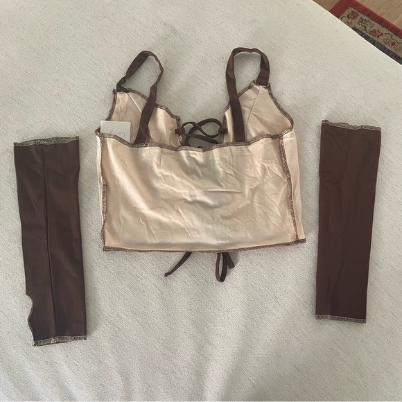 TANK WITH SLEEVES SET - Picture 6 of 7